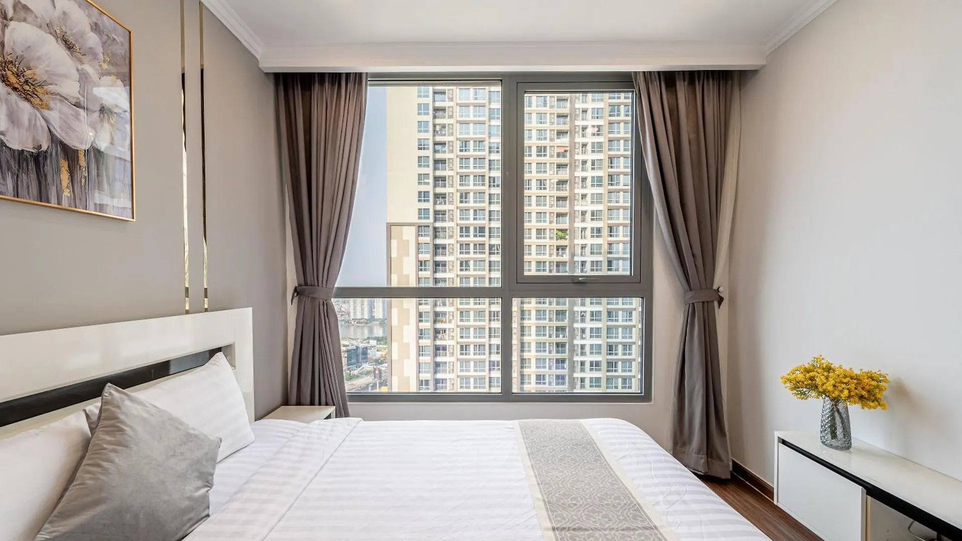 Vinhomes Central Park Premier Apartment Ho Chi Minh City