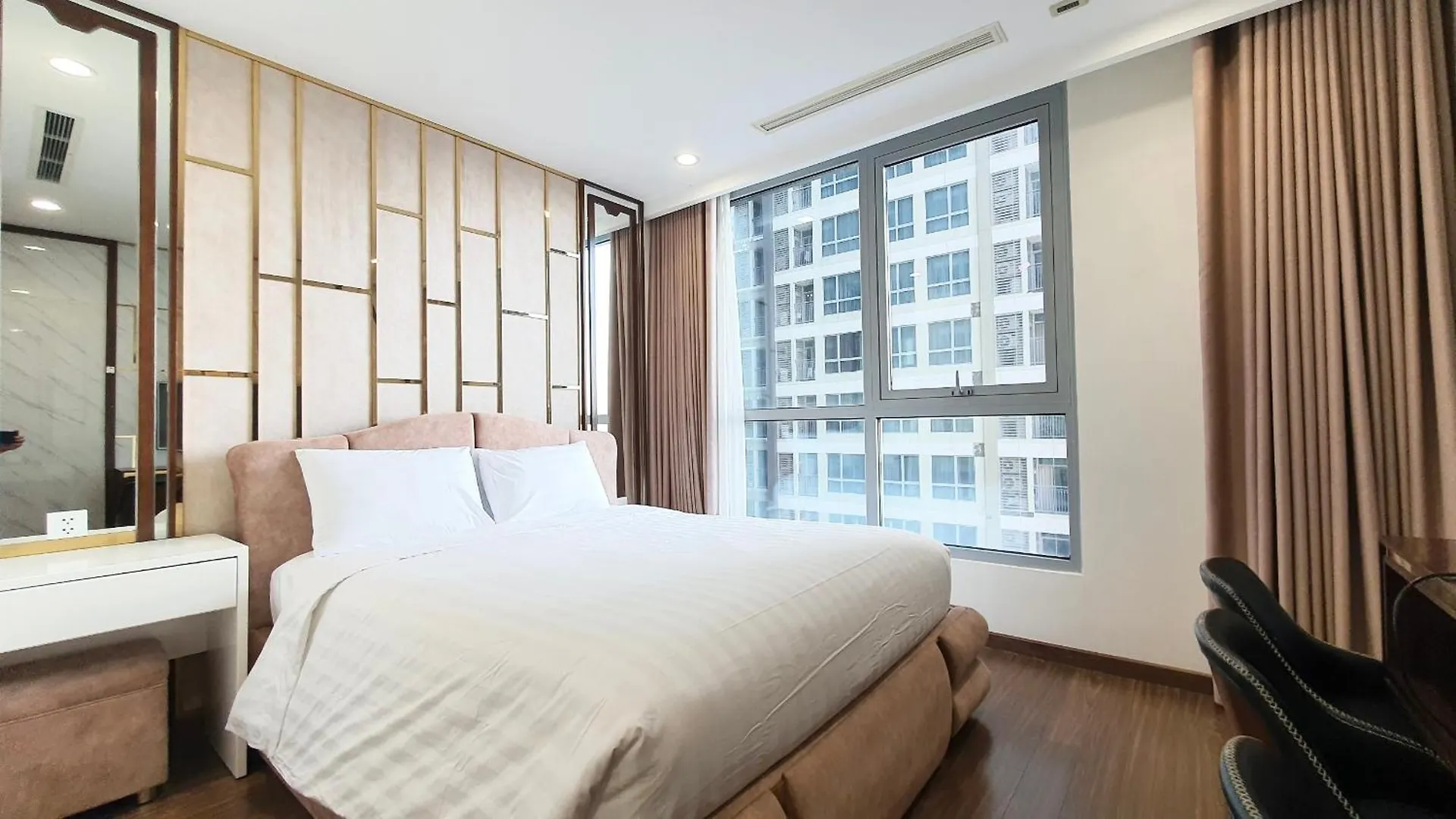 Vinhomes Central Park Premier Apartment Ho Chi Minh City 0*,